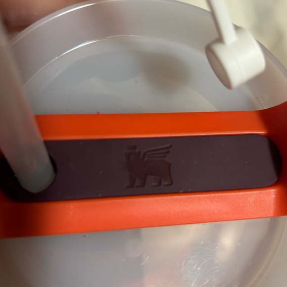 Stanley 40 oz. - Picture 2 of 5